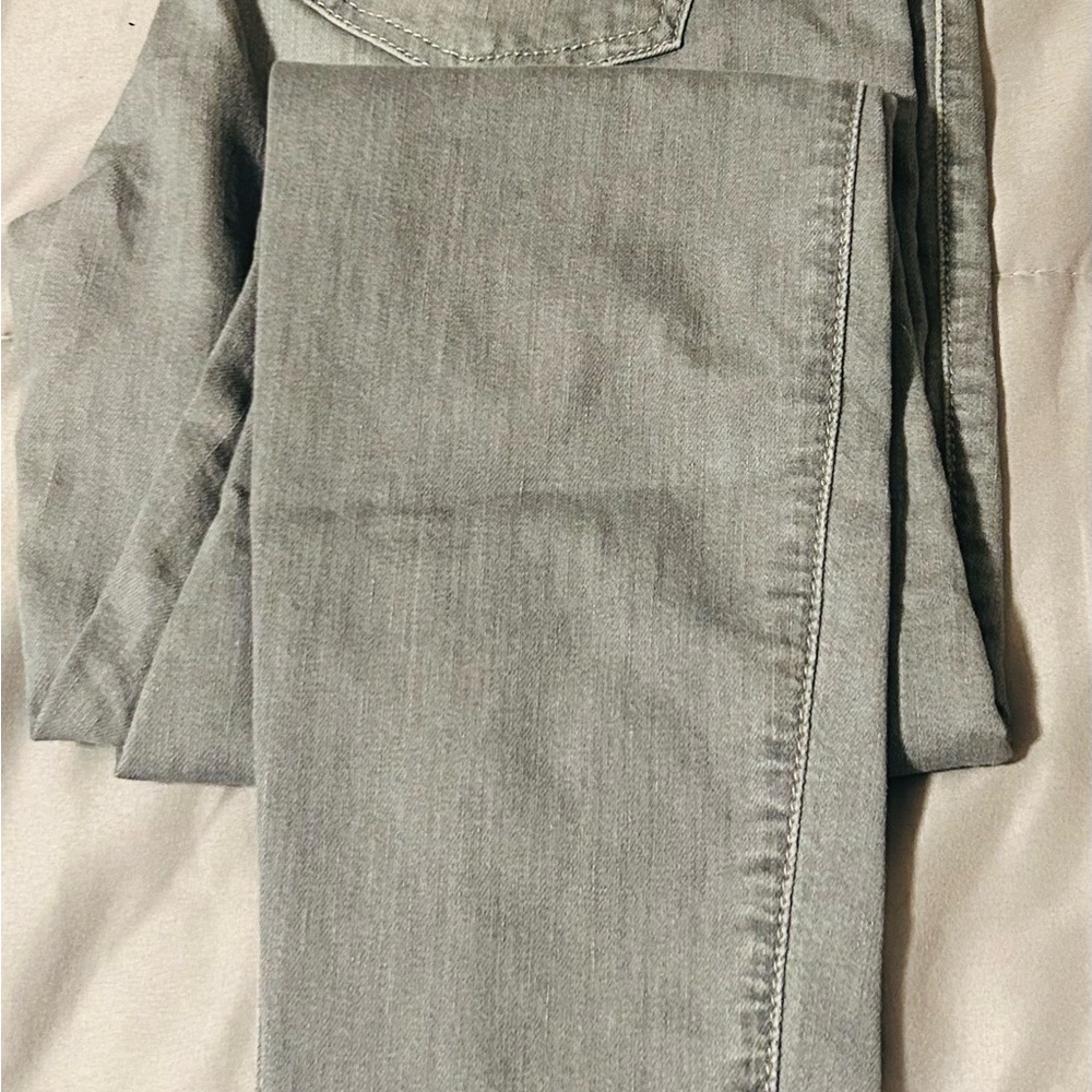 WOMENS 7 JEANS